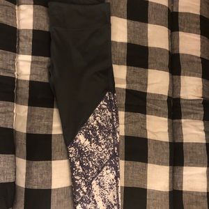 Fabletics dark grey leggings